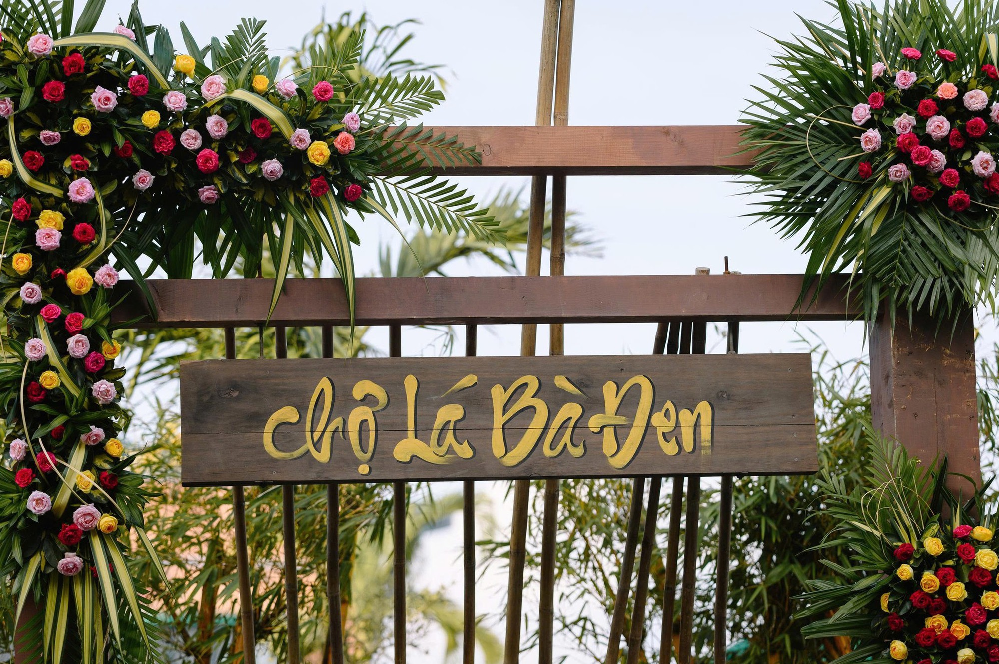 Tin rất vui: Xuy&ecirc;n lễ 30/4, to&agrave;n bộ người d&acirc;n Việt Nam được mua sắm tại đ&acirc;y m&agrave; kh&ocirc;ng cần d&ugrave;ng tiền - Ảnh 3.