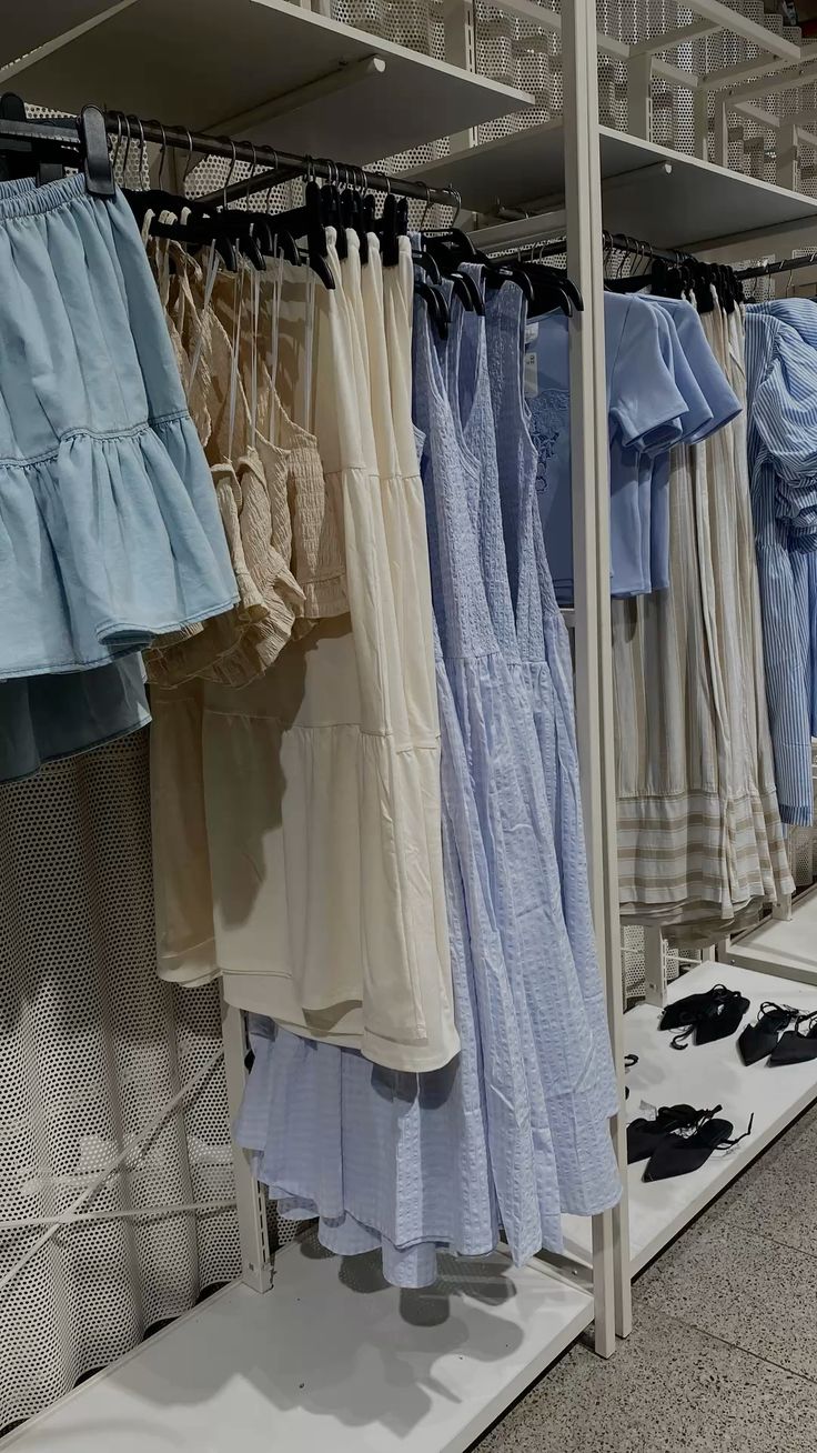 Đối thủ Zara từng khiến giới trẻ Việt xếp h&agrave;ng xuy&ecirc;n đ&ecirc;m, thời ho&agrave;ng kim l&agrave; c&uacute; b&ugrave;ng nổ của fast fashion, giờ ra sao?- Ảnh 13.