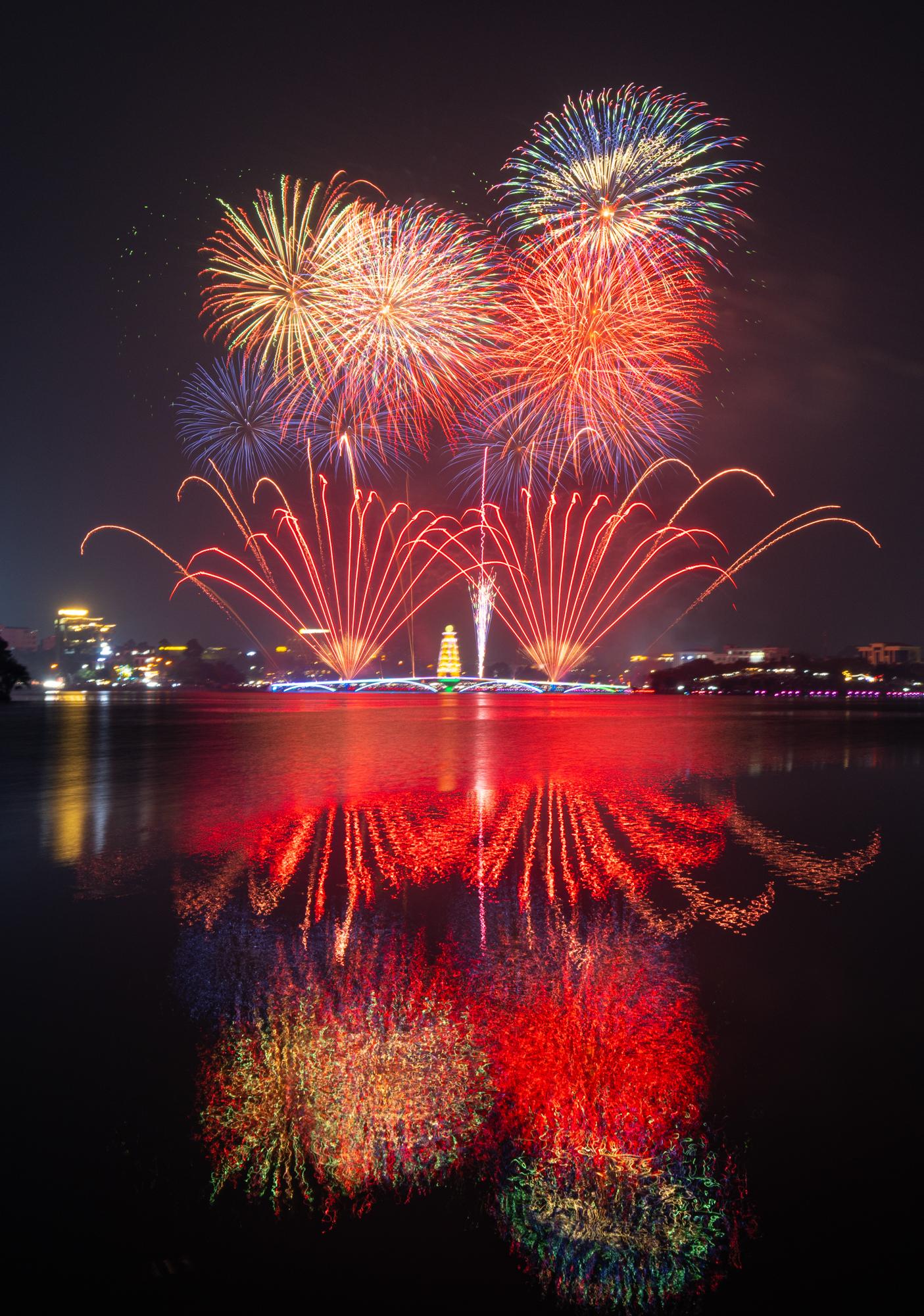 Ph&aacute;o hoa rực s&aacute;ng Đất Tổ ch&agrave;o mừng Giỗ Tổ H&ugrave;ng Vương- Ảnh 11.