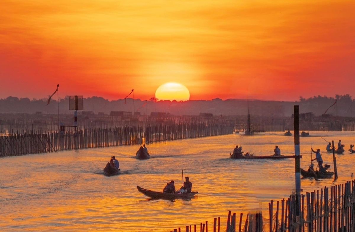 Lễ n&agrave;y, một nửa Việt Nam đang ở Huế! - Ảnh 11.