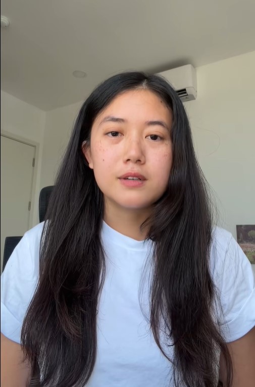 TikToker H&agrave; Vy xin lỗi EXO v&agrave; fan, nhưng 1 chi tiết trong lời xin lỗi lại khiến netizen nổi giận hơn - Ảnh 1.