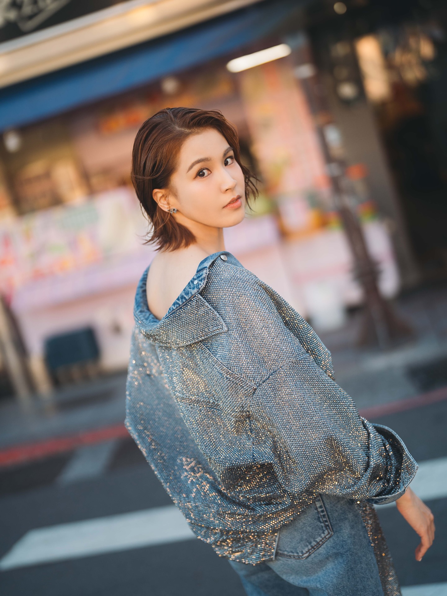 Chị Đẹp bị "cấm h&ocirc;n" ở show Tỷ Tỷ: Ngồi kh&ocirc;ng hưởng lợi nhờ Trang Ph&aacute;p, ekip chẳng d&aacute;m bắt nạt v&igrave; sợ kh&oacute; sống với 4 triệu người- Ảnh 3.