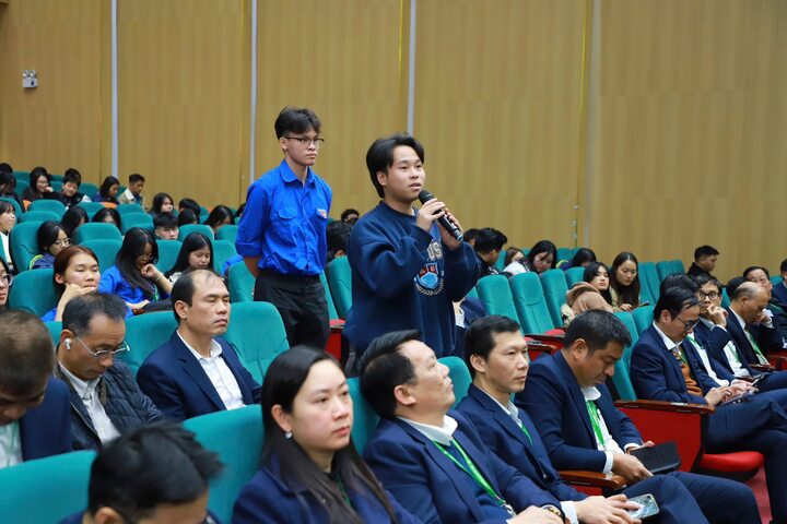 Học viện N&ocirc;ng nghiệp Việt Nam dừng quy định sinh vi&ecirc;n phải tham gia CLB 2 năm- Ảnh 1.