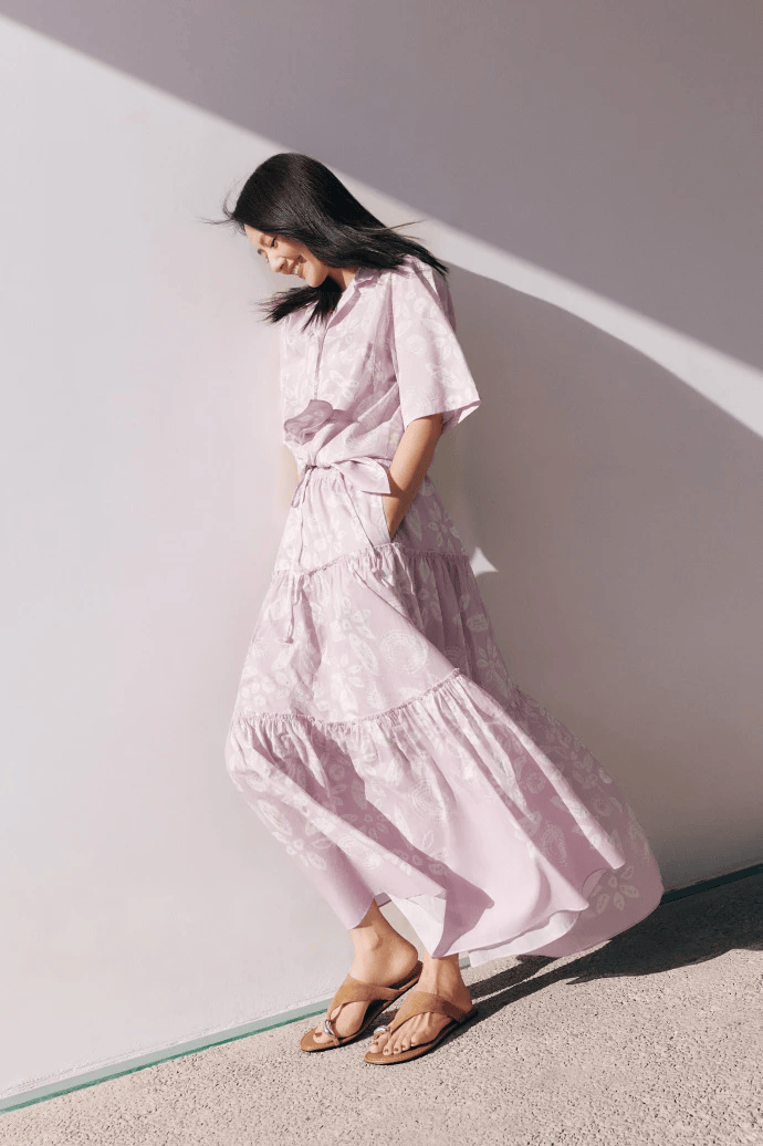 3 gam m&agrave;u "cực phẩm" đang khiến phụ nữ ch&acirc;u &Aacute; "ph&aacute;t cuồng" h&egrave; 2026: Mặc l&ecirc;n l&agrave; thấy m&aacute;t, soi gương l&agrave; thấy sang, da v&agrave;ng diện cực hợp- Ảnh 5.