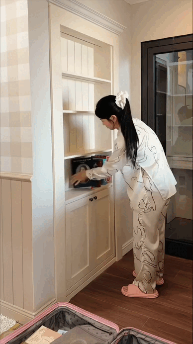 &ldquo;C&ocirc; gi&aacute;o l&agrave; bạn th&acirc;n Quỳnh Kool&rdquo;: 3 năm trước thu nhập 200 triệu/th&aacute;ng, ở căn hộ view nh&igrave;n thẳng ĐH VinUni- Ảnh 13.