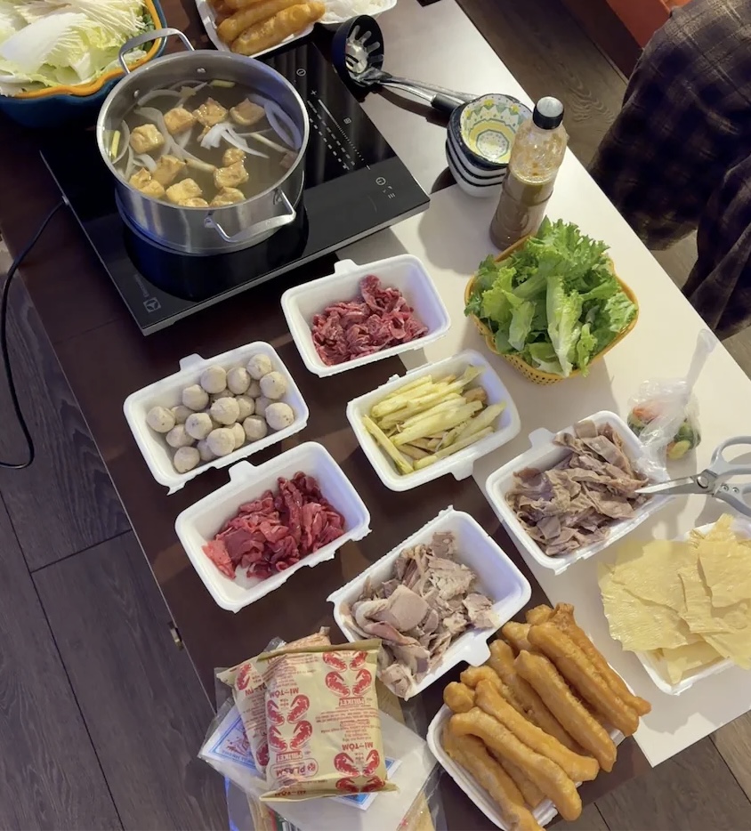 Thứ Hai lạ lẫm: Book kh&aacute;ch sạn tại H&agrave; Nội, ở trong 3 ng&agrave;y 2 đ&ecirc;m để &ldquo;đổi view&rdquo; l&agrave;m việc- Ảnh 3.