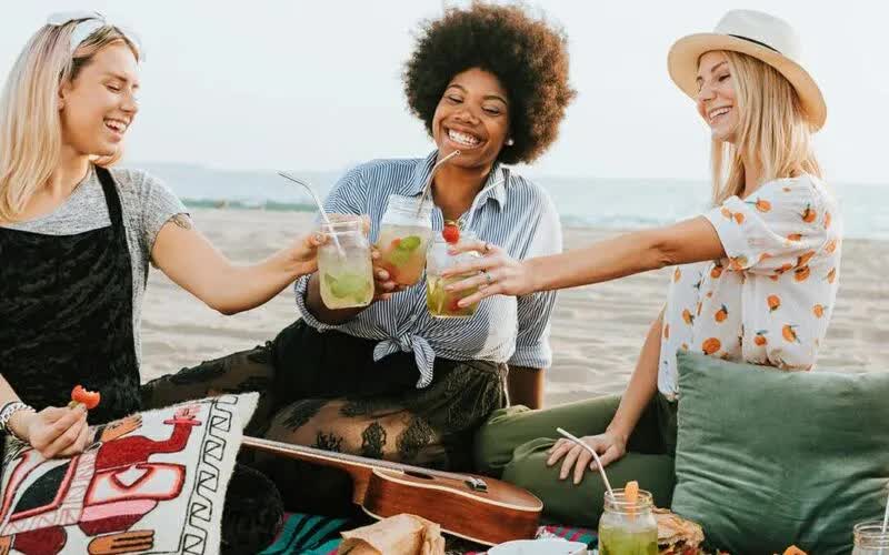 5 loại thức uống gi&uacute;p "đảo ngược" l&atilde;o h&oacute;a - Ảnh 1.