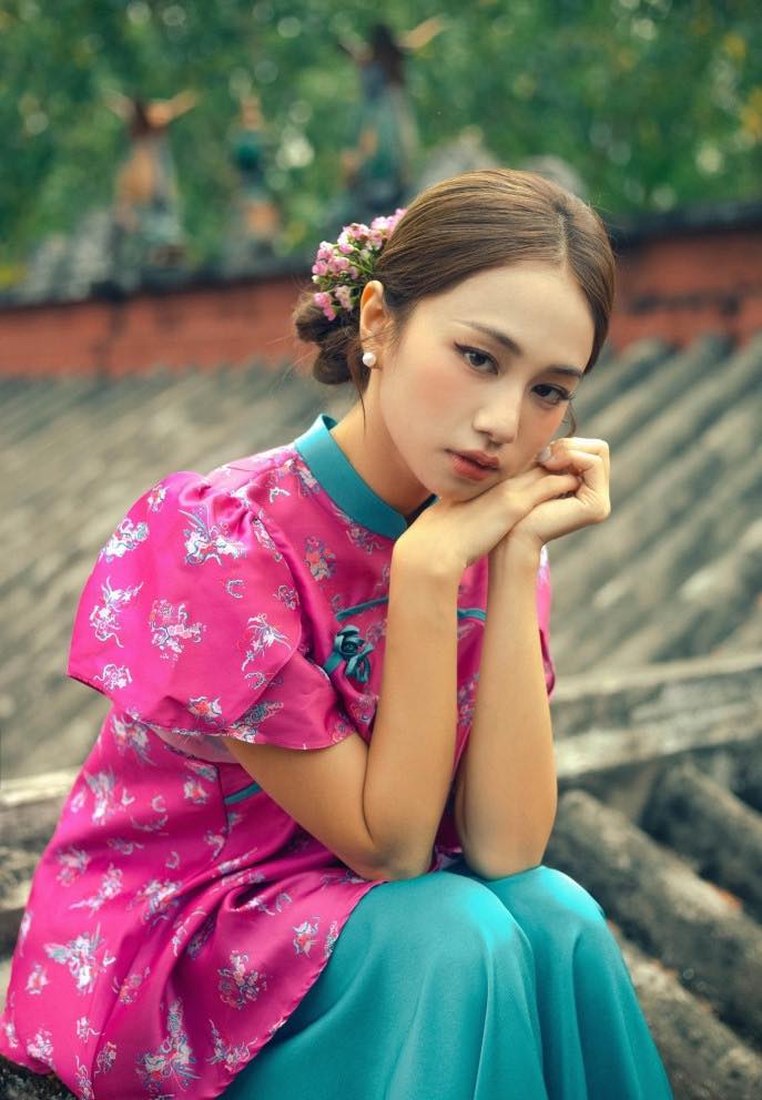 Tiểu tam đ&aacute;ng gh&eacute;t trong phim "B&oacute;ng ma hạnh ph&uacute;c" giữ eo 52cm, v&oacute;c d&aacute;ng gợi cảm nhờ 1 th&oacute;i quen "đều như vắt tranh" - Ảnh 1.