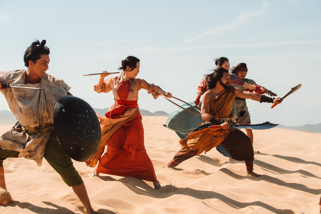 &ldquo;Tr&ugrave;m S&ograve;&rdquo;: Khi anh h&ugrave;ng kh&ocirc;ng c&ograve;n ho&agrave;n hảo, m&agrave; gần gũi v&agrave; đời hơn - Ảnh 1.