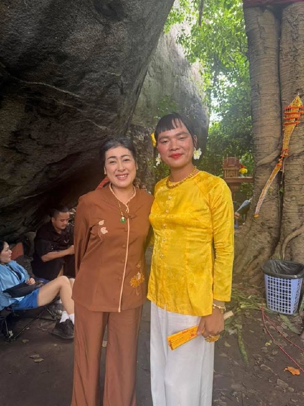 Mời được ng&ocirc;i sao n&agrave;y đ&oacute;ng cameo phim lễ như vớ được v&agrave;ng: 8 triệu người tung h&ocirc;, mở miệng c&acirc;u n&agrave;o duy&ecirc;n c&acirc;u đ&oacute;- Ảnh 3.