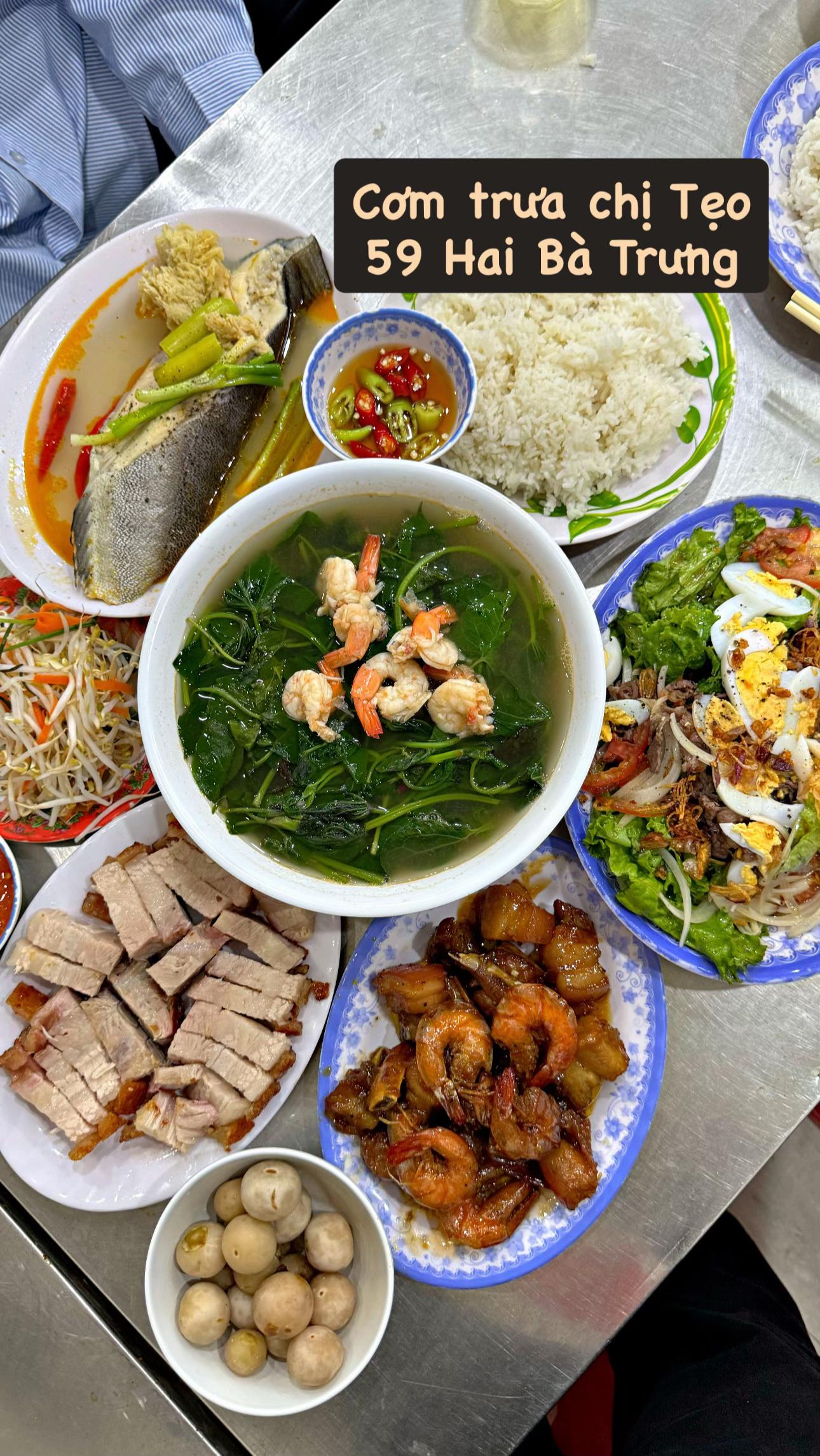 Đến Huế 30/4 năm nay đừng chỉ ăn b&uacute;n b&ograve;, list m&oacute;n "ruột" n&agrave;y của d&acirc;n bản địa mới l&agrave; l&yacute; do khiến người ta đi Huế nhiều lần nữa- Ảnh 17.