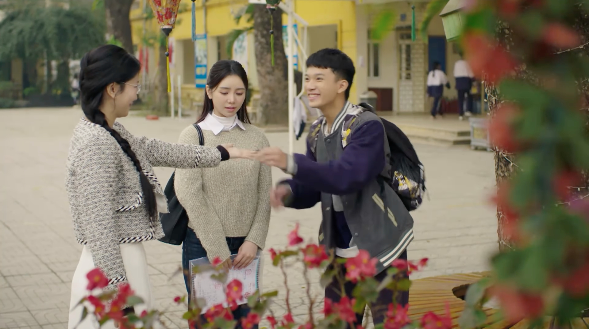 &ldquo;C&ocirc; gi&aacute;o l&agrave; bạn th&acirc;n Quỳnh Kool&rdquo;: 3 năm trước thu nhập 200 triệu/th&aacute;ng, ở căn hộ view nh&igrave;n thẳng ĐH VinUni- Ảnh 2.