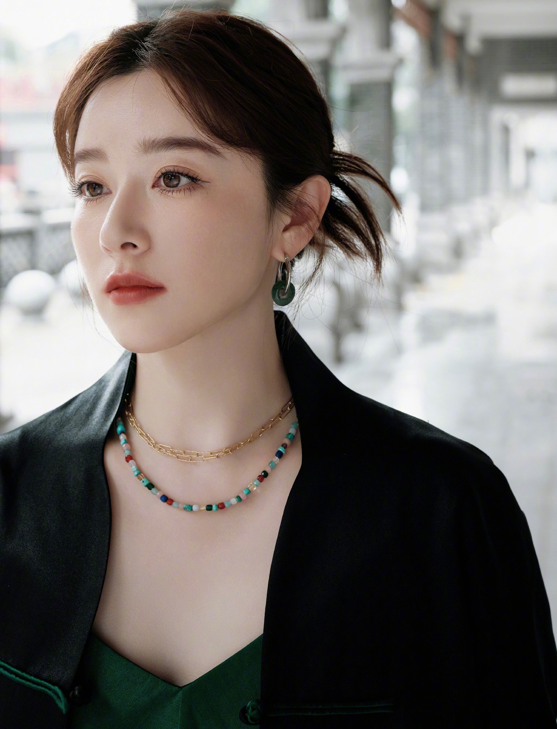 Đối thủ n&agrave;y của Trang Ph&aacute;p "khủng" qu&aacute;: C&oacute; chồng chủ tịch chống lưng, "ting nhẹ" 1,3 tỷ liền l&ecirc;n top đầu show, l&agrave;m vậy ai chơi lại!- Ảnh 5.