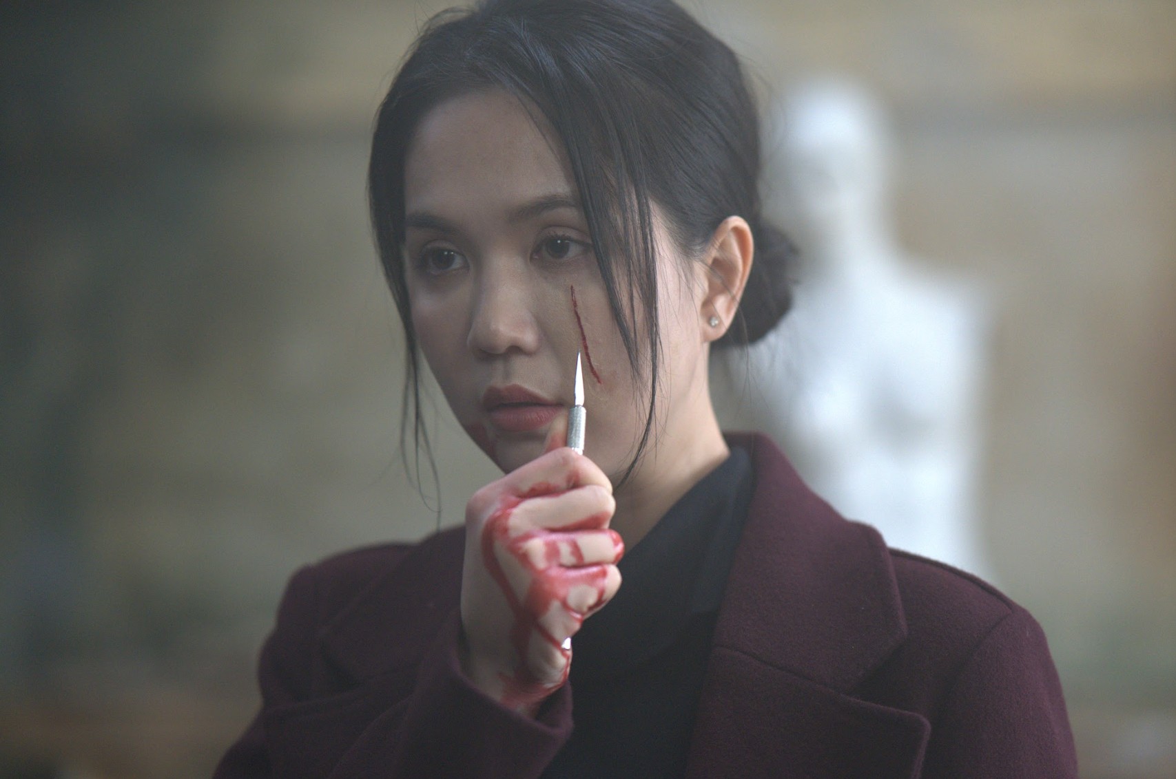 Nh&igrave;n đ&ocirc;i chim cu n&agrave;y h&ocirc;n nhau m&agrave; tim nhảy khỏi lồng ngực: Ti&ecirc;n đồng ngọc nữ của Việt Nam, đẹp đến thế l&agrave; c&ugrave;ng- Ảnh 4.