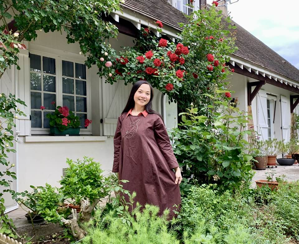 Nữ NSƯT biến mất khỏi showbiz Việt 20 năm giờ sống trong biệt thự 4.000m2, hoa ngập lối đẹp như cổ t&iacute;ch- Ảnh 5.