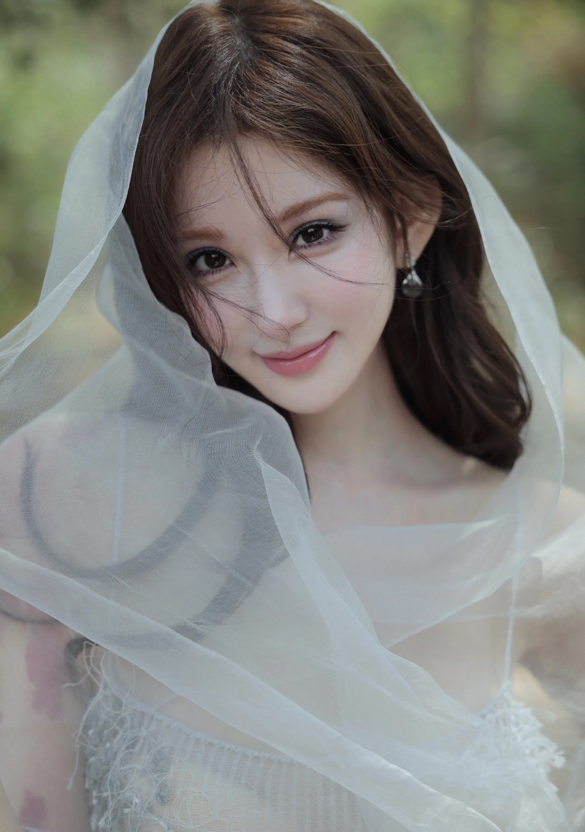 Ồn &agrave;o &ldquo;tiểu tam cặp k&egrave; chủ tịch đ&atilde; c&oacute; vợ, bị đ&ograve;i lại 43 tỷ tiền qu&agrave;&rdquo; đang viral: Thực hư ra sao?- Ảnh 4.