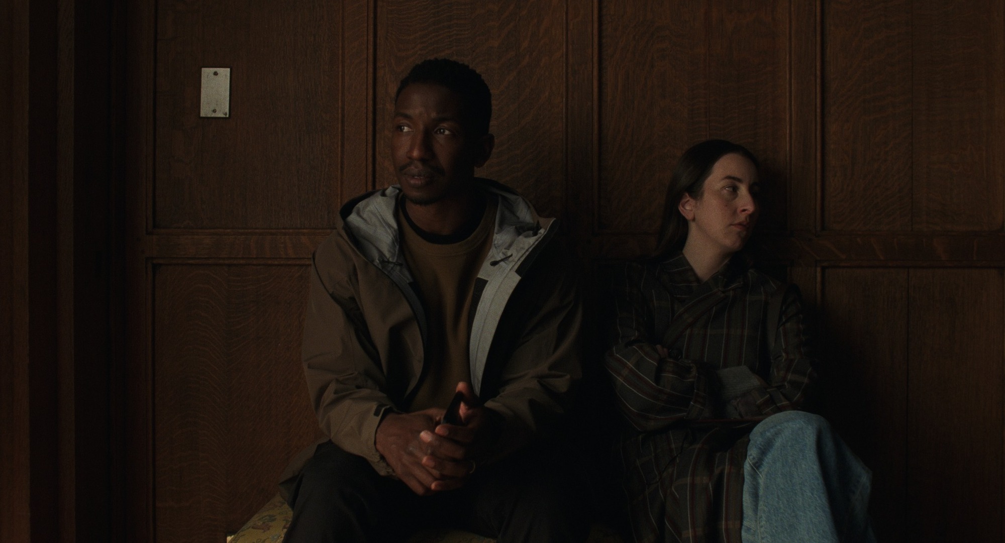 The Drama: Một t&aacute;c phẩm đầy tham vọng v&agrave; tr&iacute; tuệ nhưng thiếu c&aacute;i kết để trở th&agrave;nh kiệt t&aacute;c- Ảnh 6.