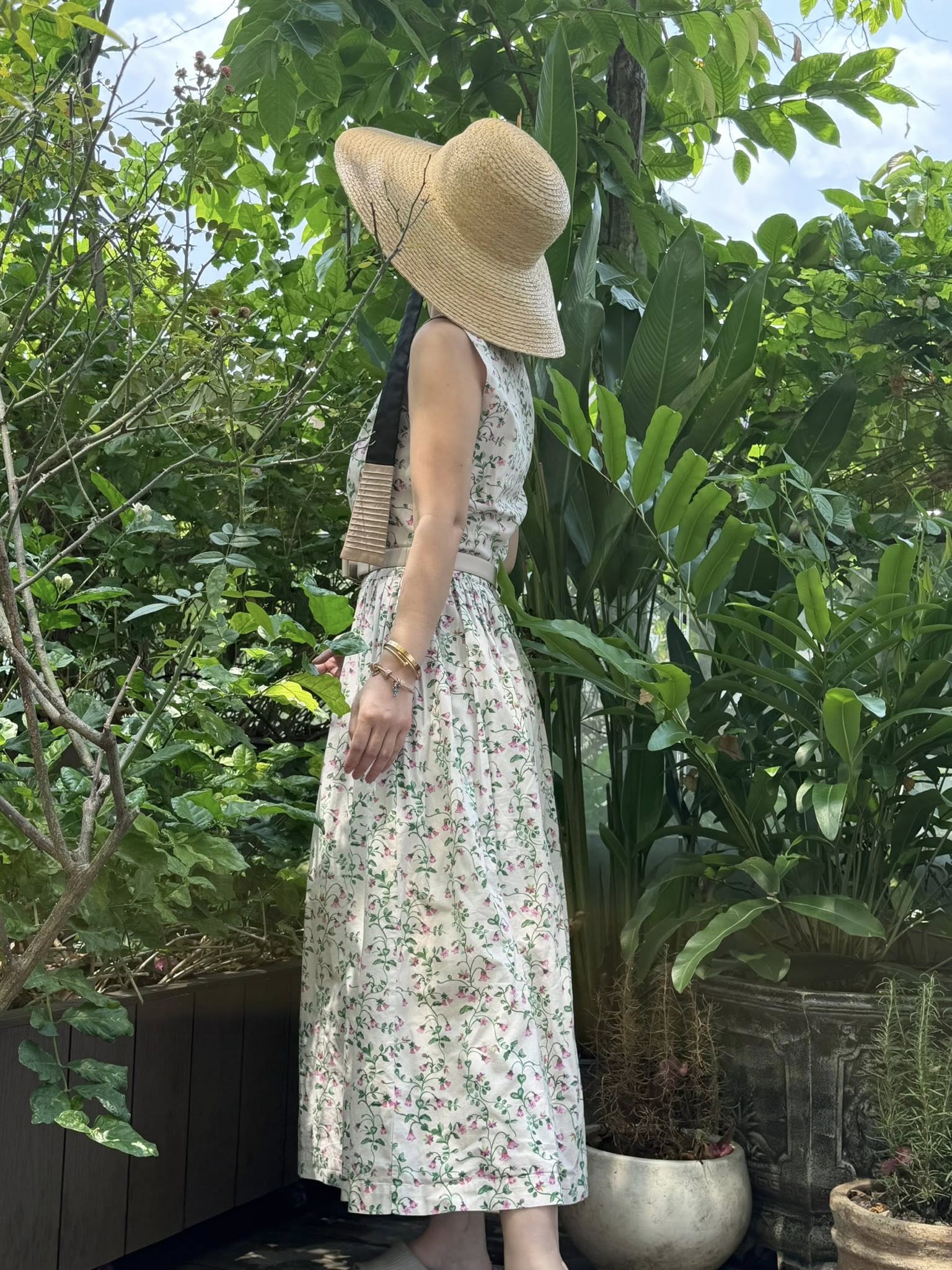 Khu vườn tr&ecirc;n penthouse tầng 36, ngắm trọn Landmark 81: "Ph&uacute; b&agrave;" thu đẫm tr&aacute;i ngọt hoa thơm- Ảnh 16.