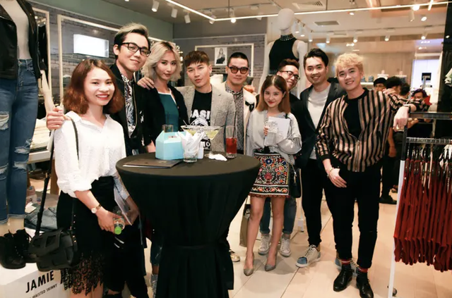 Topshop từng l&agrave; thanh xu&acirc;n của hội mặc &ldquo;chất", l&agrave; khao kh&aacute;t của nhiều t&iacute;n đồ Việt, giờ ổn kh&ocirc;ng?- Ảnh 4.