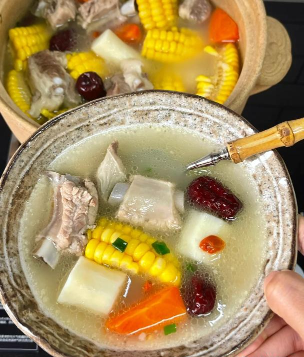 5 m&oacute;n canh gi&agrave;u canxi dễ nấu: Ho&agrave;n hảo cho sự ph&aacute;t triển chiều cao của trẻ em v&agrave; nhu cầu canxi của người cao tuổi - Ảnh 11.