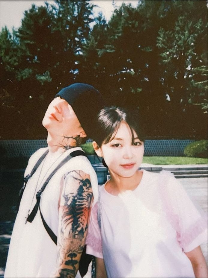 Nữ ca sĩ vừa chia tay đ&atilde; hậm hực ra hẳn b&agrave;i h&aacute;t &aacute;m chỉ bạn trai h&ocirc;i miệng, nhắc nhở đi đ&aacute;nh răng đi!- Ảnh 2.