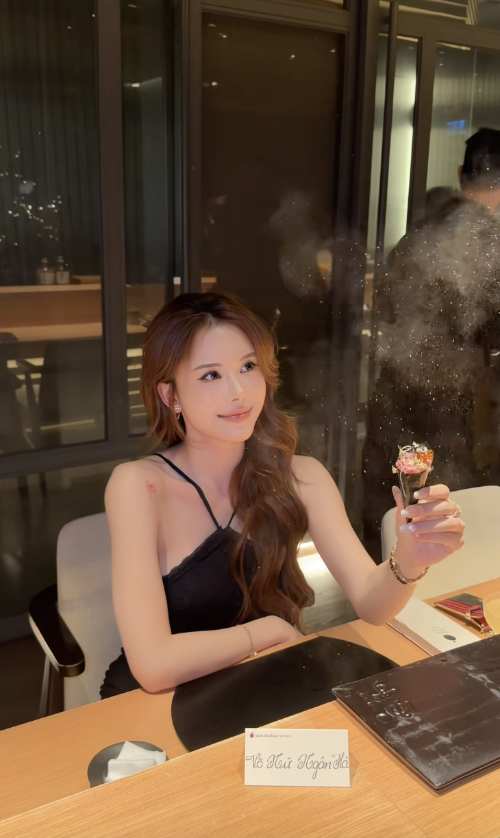 Động th&aacute;i lạ của &ldquo;bạn trai H&agrave; M&ocirc;i&rdquo; giữa nghi vấn bị cắm sừng- Ảnh 9.