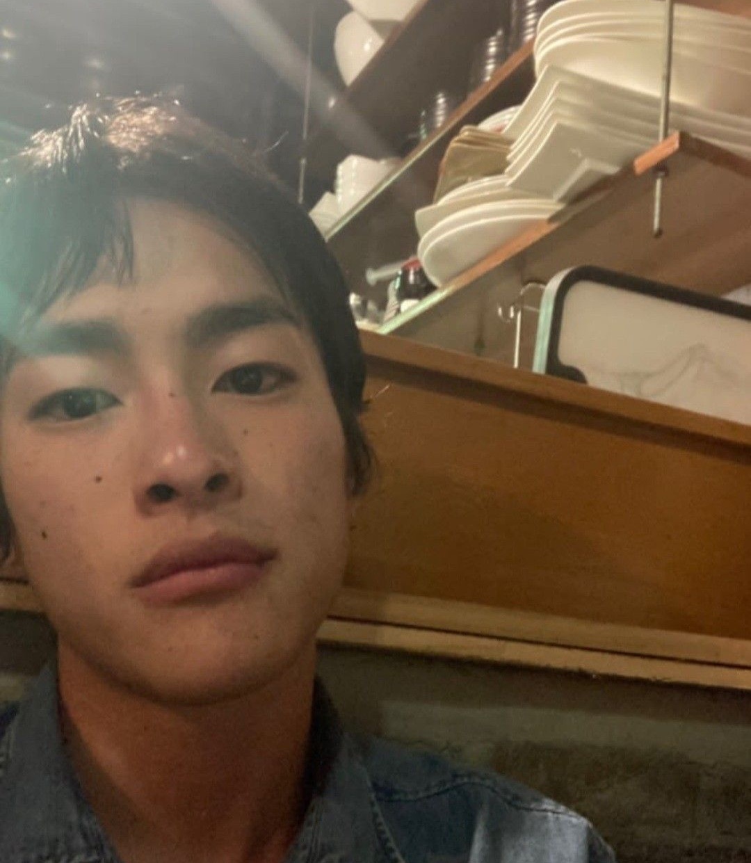 C&aacute;c b&aacute;c sĩ khuy&ecirc;n: Kh&ocirc;ng cần chờ tới l&uacute;c ngứa da, thấy 7 dấu hiệu n&agrave;y tr&ecirc;n mặt tức l&agrave; m&aacute;u đ&atilde; "ngập đường"- Ảnh 4.