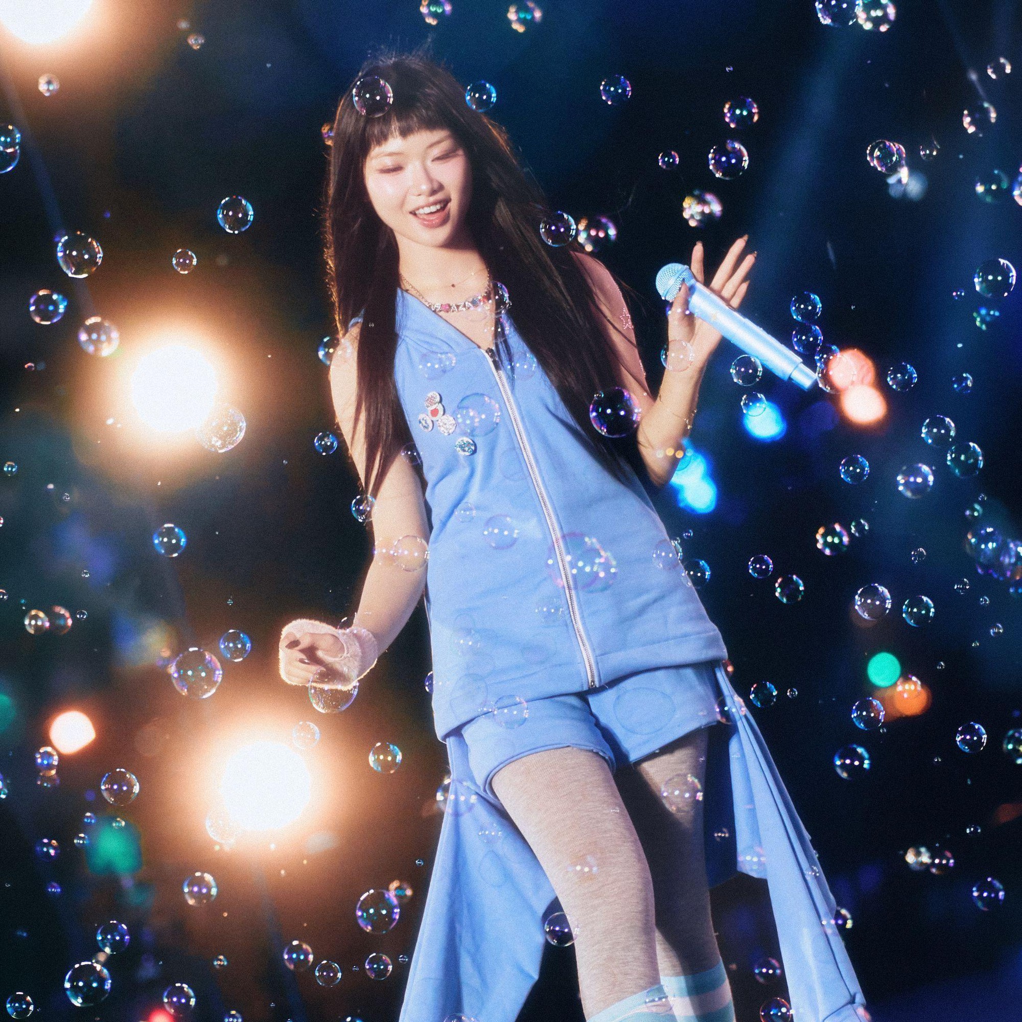 Đ&ecirc;m nhạc Awesome Vibe Station khuấy đảo Gen Z TP.HCM, t&iacute;n đồ Galaxy A57/A37 5G đổ về nườm nượp - Ảnh 3.