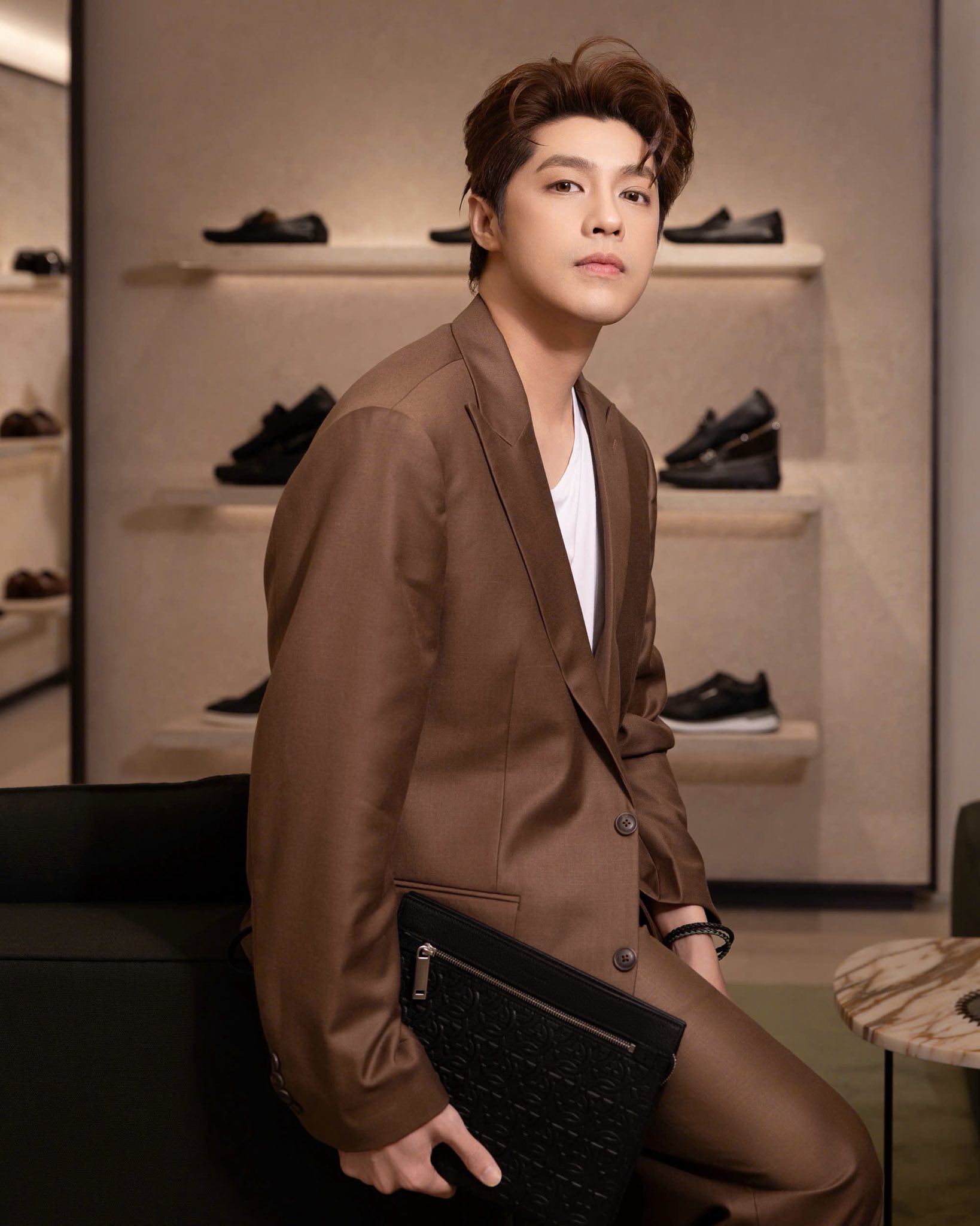 Động th&aacute;i mới nhất của Noo Phước Thịnh giữa loạt b&agrave;n t&aacute;n đời tư- Ảnh 4.