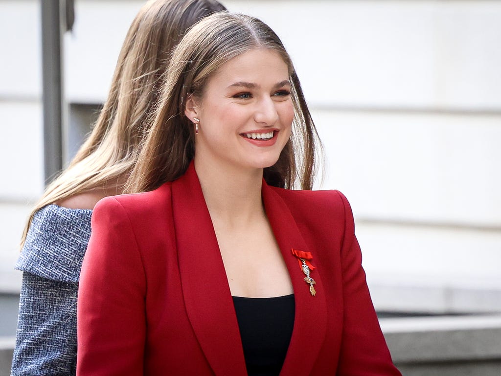 C&ocirc;ng ch&uacute;a Leonor sẽ học đại học c&ocirc;ng lập: Lựa chọn đầy th&uacute; vị của người thừa kế ngai v&agrave;ng T&acirc;y Ban Nha - Ảnh 1.