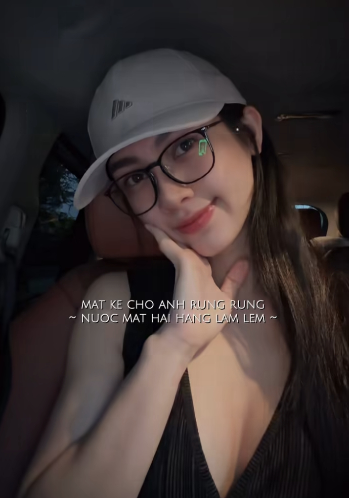 &Aacute; hậu Thu&yacute; Quỳnh v&agrave; thiếu gia Đức Phạm đ&atilde; "toang"?- Ảnh 2.