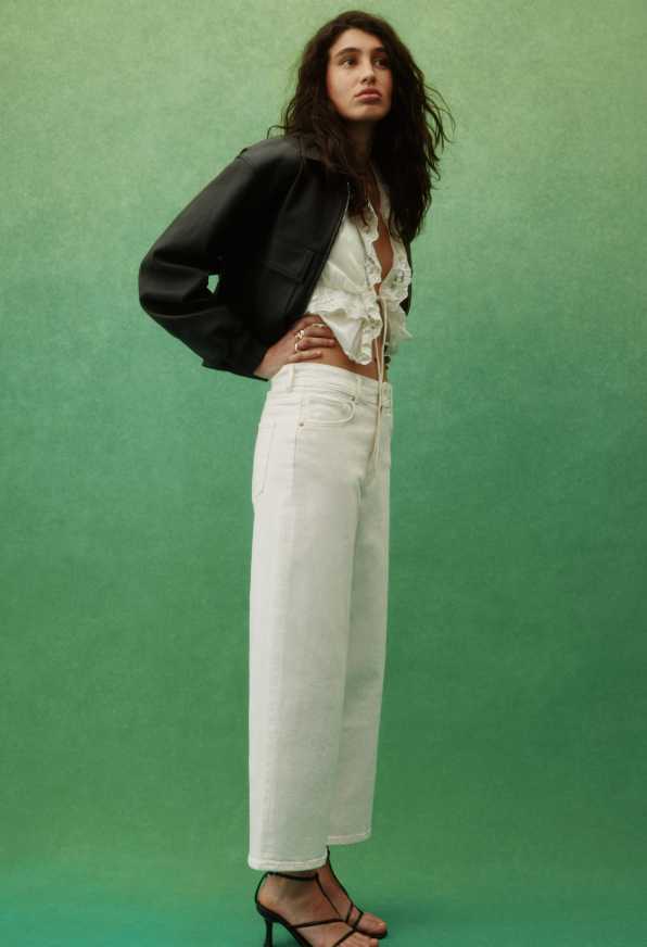 Kh&ocirc;ng cần logo: Chỉ một chiếc quần trắng cũng đủ tạo vẻ ngo&agrave;i &ldquo;old money&rdquo; - Ảnh 14.