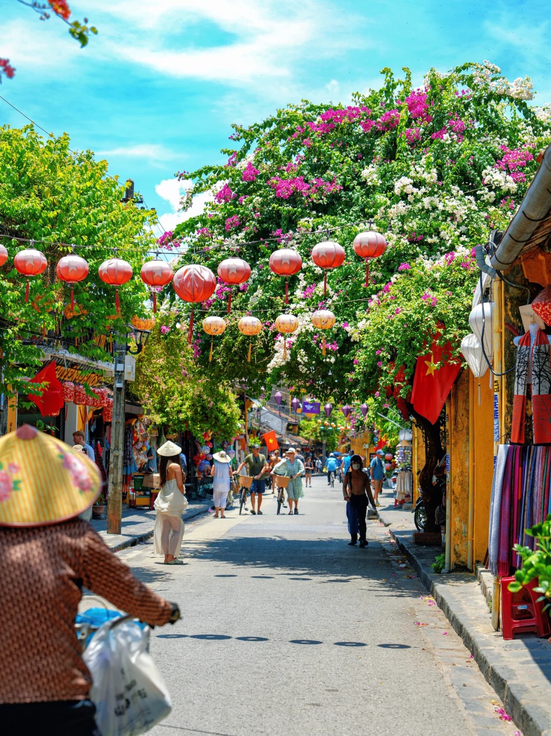 Kh&aacute;ch Trung Quốc m&ecirc; mẩn một th&agrave;nh phố biển ở Việt Nam: "C&oacute; cả l&atilde;ng mạn kiểu Hawaii, c&oacute; cả phố cổ v&agrave; đồ ăn ngon - đi 4 ng&agrave;y m&agrave; chụp ảnh kh&ocirc;ng hết" - Ảnh 6.