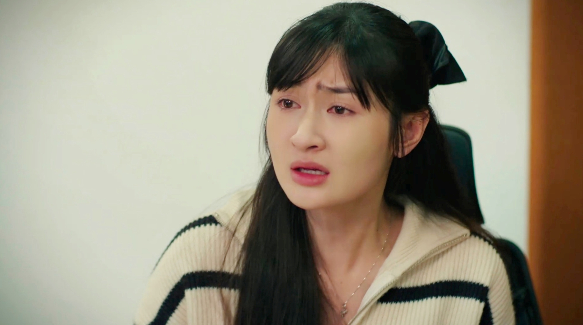 Bước Ch&acirc;n V&agrave;o Đời tập 30: Em g&aacute;i Quỳnh Kool b&aacute;o khoản nợ khủng, kh&aacute;n giả đ&ograve;i đổi t&ecirc;n phim th&agrave;nh Bước Ch&acirc;n V&agrave;o T&ugrave;- Ảnh 2.