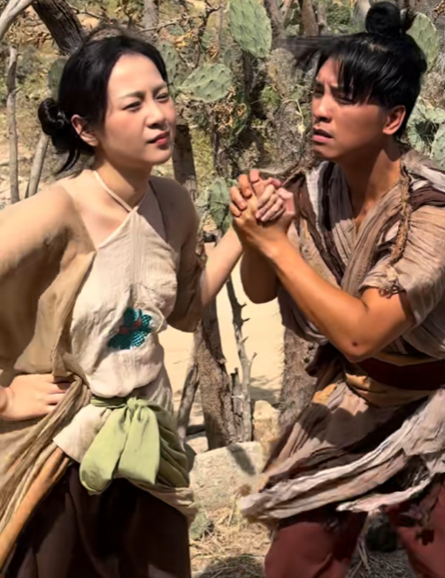 Mỹ c&oacute; Harry Potter th&igrave; Vbiz c&oacute; nam diễn vi&ecirc;n huyền thoại n&agrave;y: 20 năm chẳng chịu gi&agrave;, ở ẩn vẫn hot như thường- Ảnh 3.