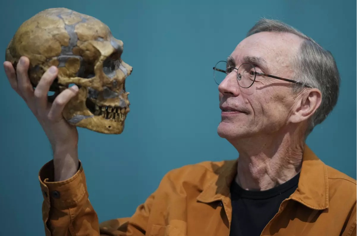 Thế giới từng c&oacute; lo&agrave;i người kh&aacute;c th&ocirc;ng minh như ch&uacute;ng ta? - Ảnh 1.