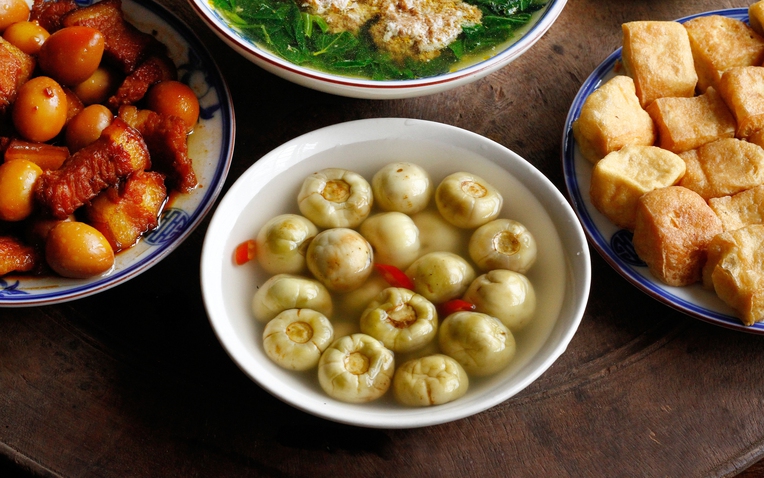 4 loại rau quen mặt bị &ldquo;r&eacute;o t&ecirc;n&rdquo; li&ecirc;n quan ung thư: Ăn nhiều liệu c&oacute; thực sự nguy hiểm?- Ảnh 1.