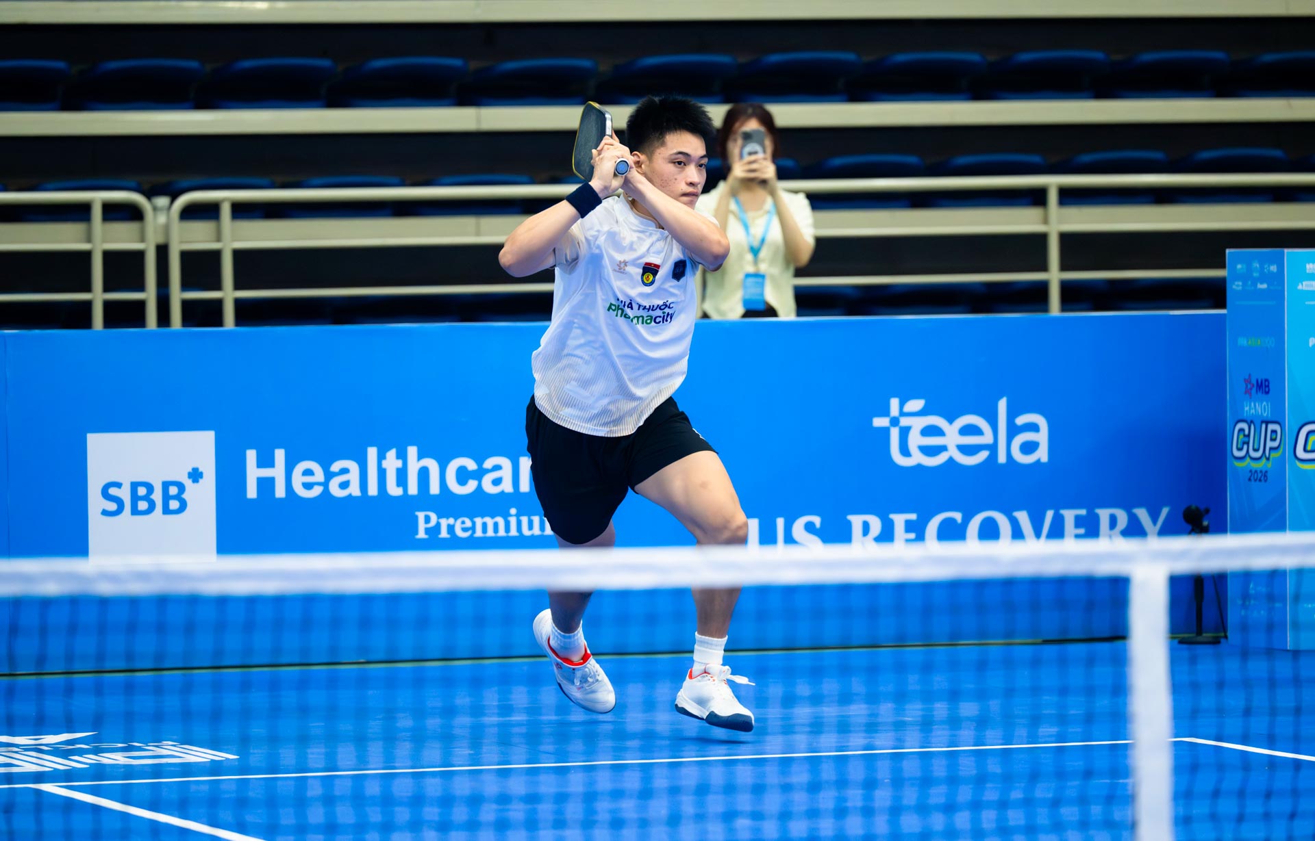 Vinh Hiển n&eacute;n đau chấn thương, "hủy diệt" đối thủ h&agrave;ng đầu nước &Uacute;c, trở th&agrave;nh tay vợt đầu ti&ecirc;n lọt v&agrave;o b&aacute;n kết đơn nam PPA Asia 1000!- Ảnh 11.