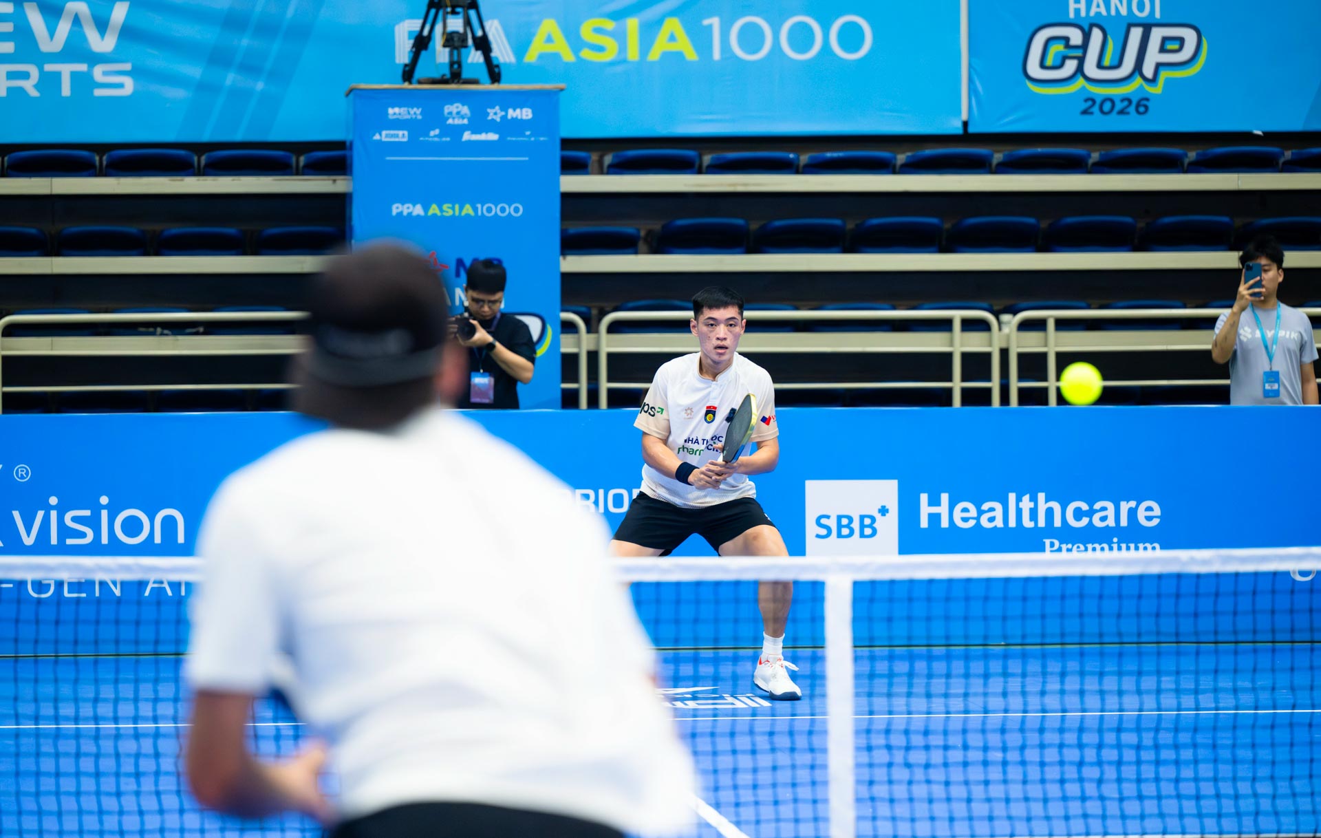 Vinh Hiển n&eacute;n đau chấn thương, "hủy diệt" đối thủ h&agrave;ng đầu nước &Uacute;c, trở th&agrave;nh tay vợt đầu ti&ecirc;n lọt v&agrave;o b&aacute;n kết đơn nam PPA Asia 1000!- Ảnh 2.