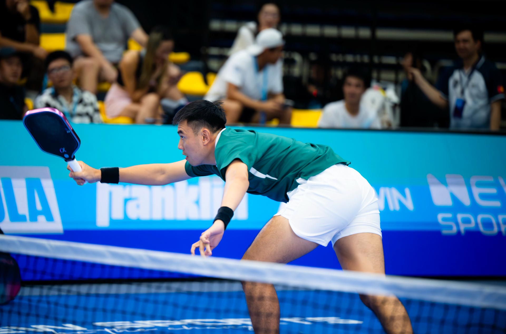 L&yacute; Ho&agrave;ng Nam tiếp tục thể hiện đẳng cấp "out tr&igrave;nh", thắng &aacute;p đảo đối thủ để gi&agrave;nh v&eacute; v&agrave;o B&aacute;n kết đơn nam PPA Asia 1000!- Ảnh 4.