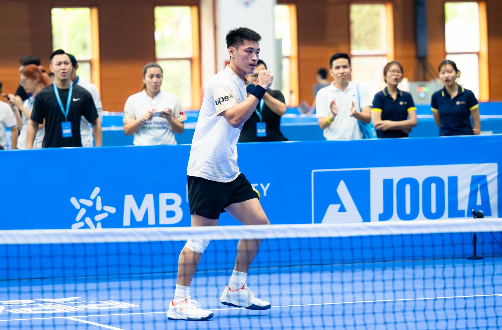 Vinh Hiển n&eacute;n đau chấn thương, "hủy diệt" đối thủ h&agrave;ng đầu nước &Uacute;c, trở th&agrave;nh tay vợt đầu ti&ecirc;n lọt v&agrave;o b&aacute;n kết đơn nam PPA Asia 1000!- Ảnh 13.