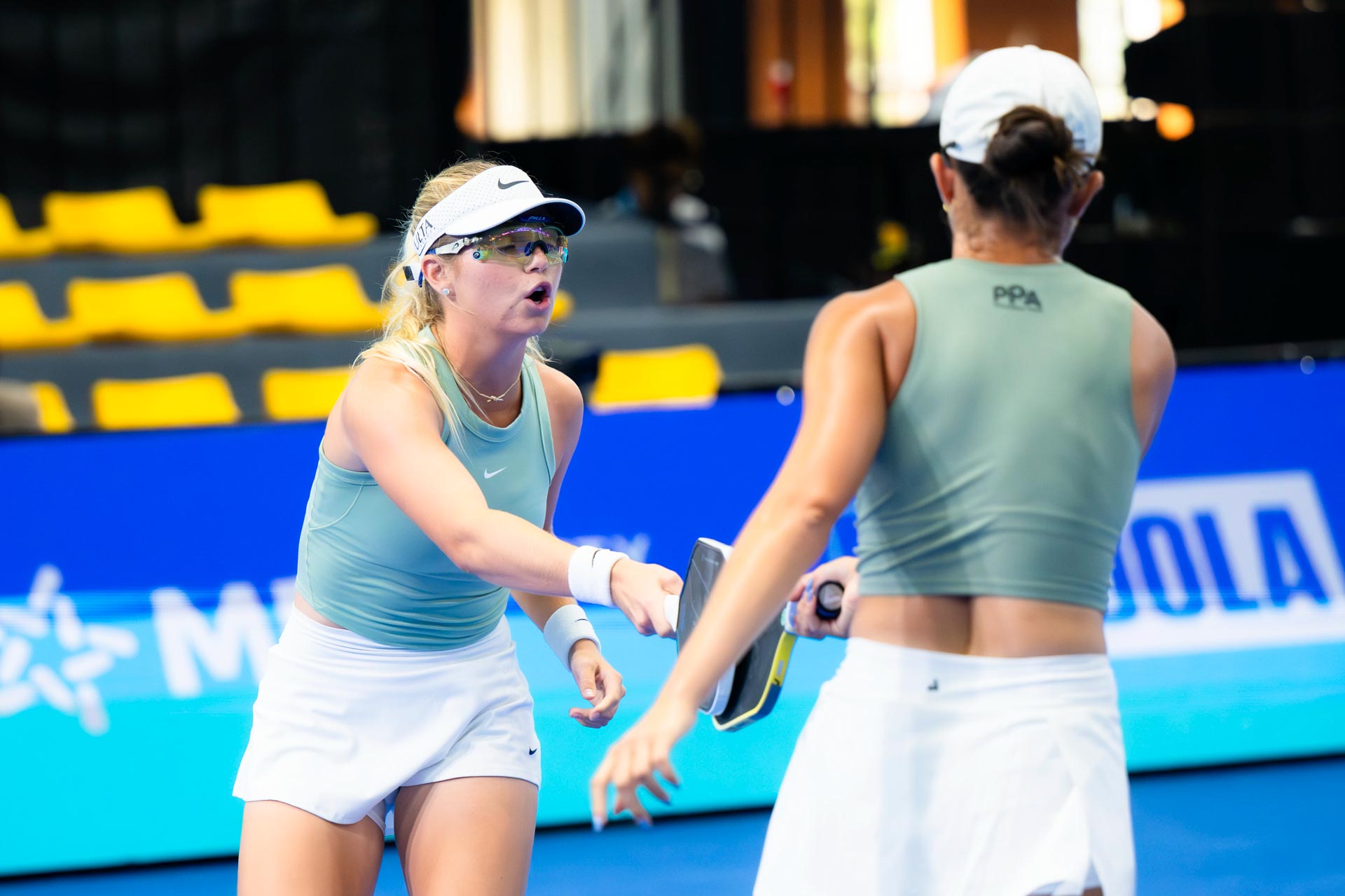 C&oacute; l&agrave; "nữ ho&agrave;ng pickleball", Anna Leigh Waters vẫn phải rất vất vả để v&agrave;o b&aacute;n kết PPA Asia 1000- Ảnh 12.