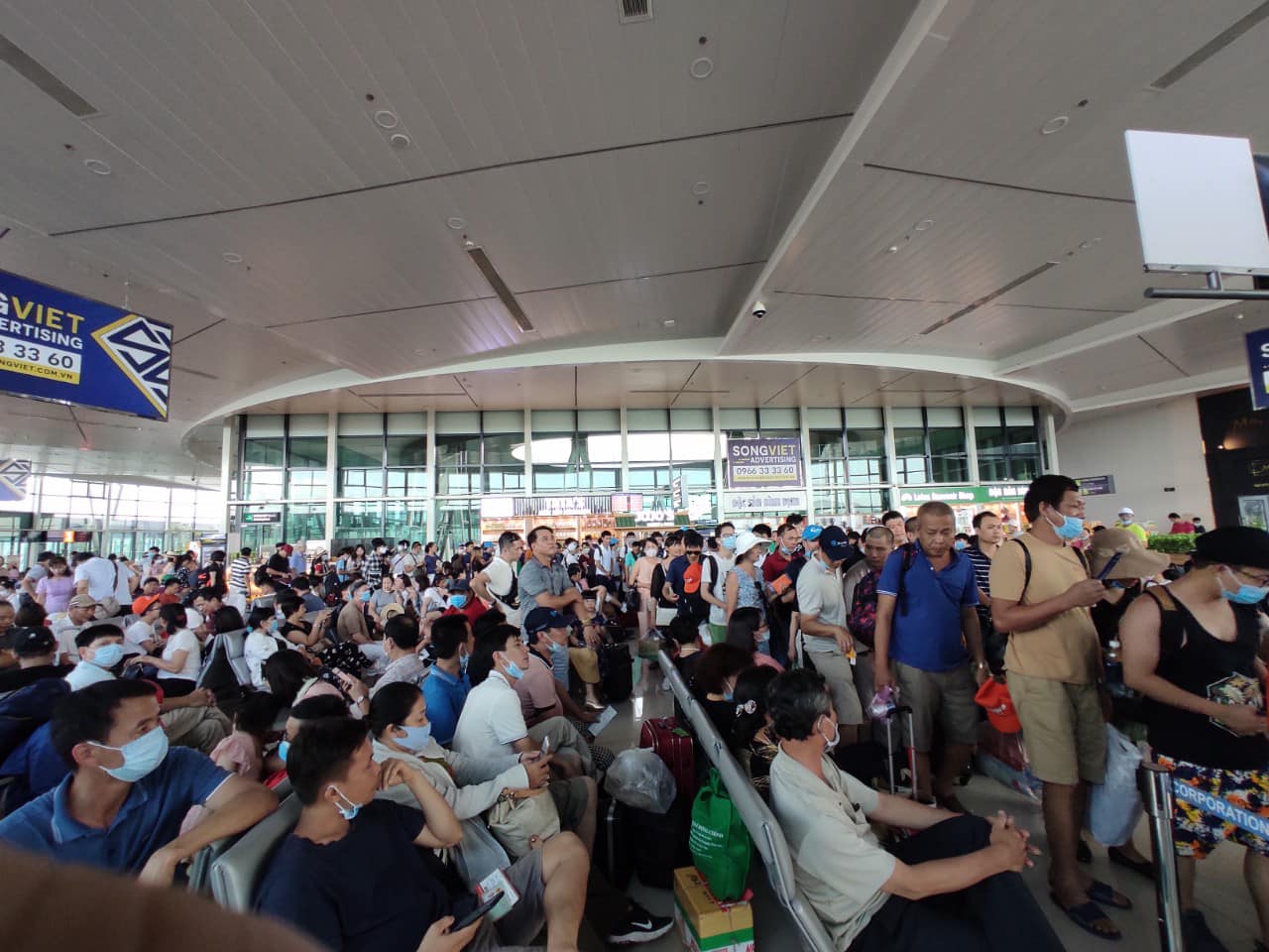 Tổng thu gần 44.000 tỷ đồng trong 1 năm, h&ograve;n đảo duy nhất tại Việt Nam lập kỷ lục tăng trưởng chấn động ch&acirc;u &Aacute; nhờ ch&iacute;nh s&aacute;ch miễn visa- Ảnh 1.