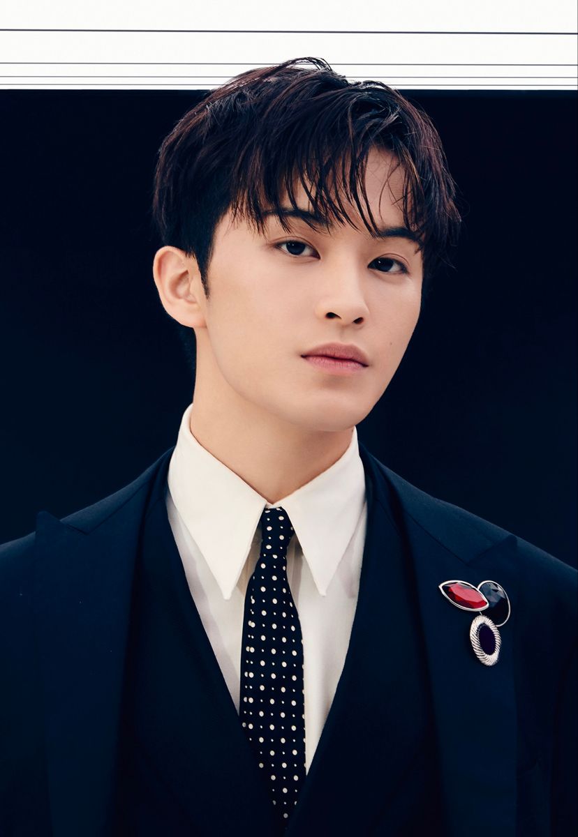 Nam ca sĩ nghỉ việc khiến MXH Trung Quốc "bạo đỏ", nh&oacute;m nhạc biểu tượng hết thời- Ảnh 2.