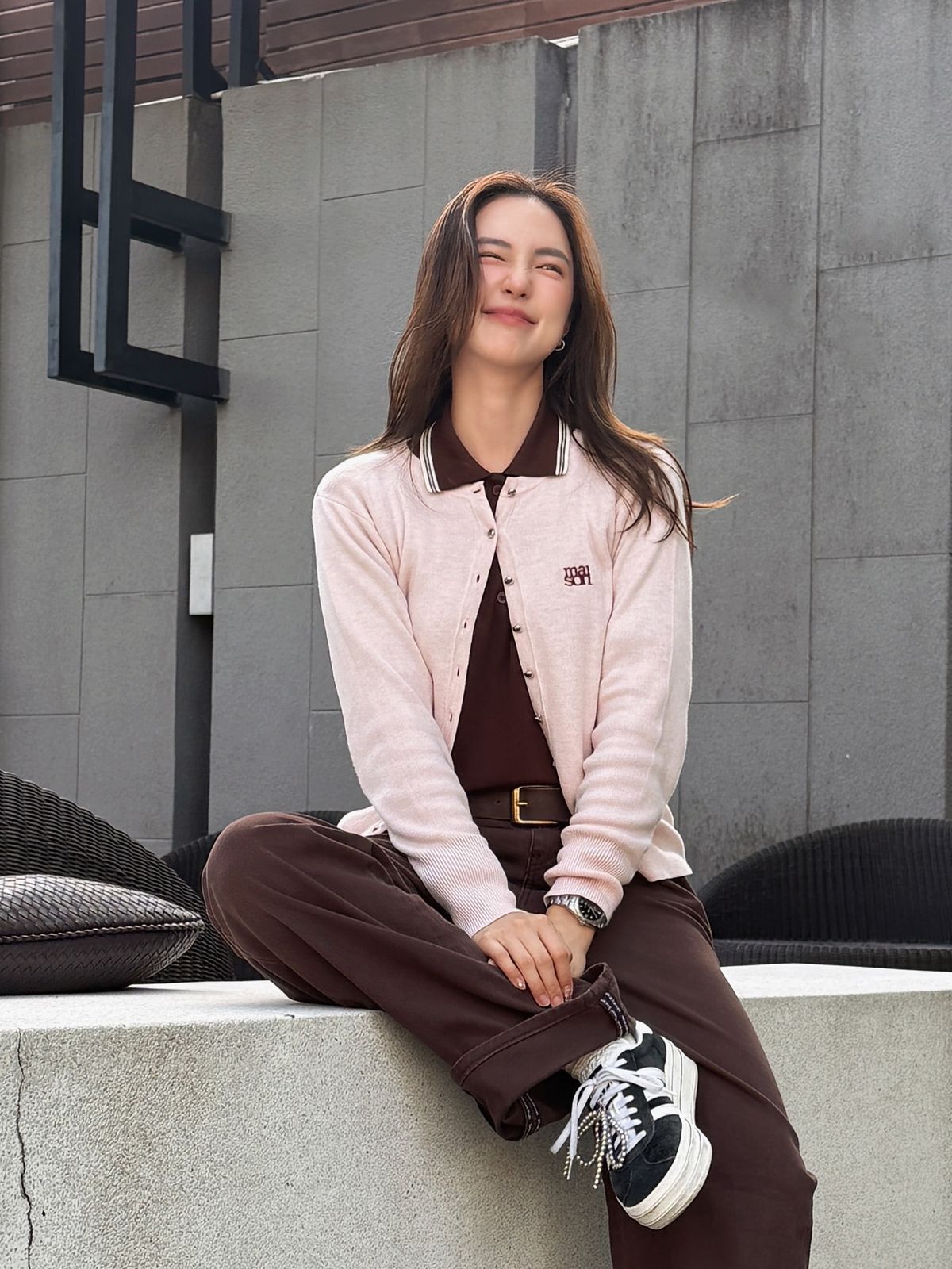 Ở tuổi 35, t&ocirc;i nhận ra m&igrave;nh KH&Ocirc;NG CẦN RỰC RỠ: C&oacute; 500 triệu ph&ograve;ng th&acirc;n, 3 c&acirc;y v&agrave;ng tiết kiệm, 1 c&ocirc;ng việc ổn định l&agrave; đủ!- Ảnh 2.