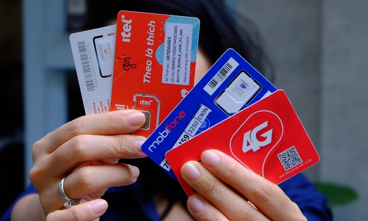 Từ ng&agrave;y 15/4, người d&ugrave;ng đổi điện thoại phải qu&eacute;t lại sinh trắc học- Ảnh 1.