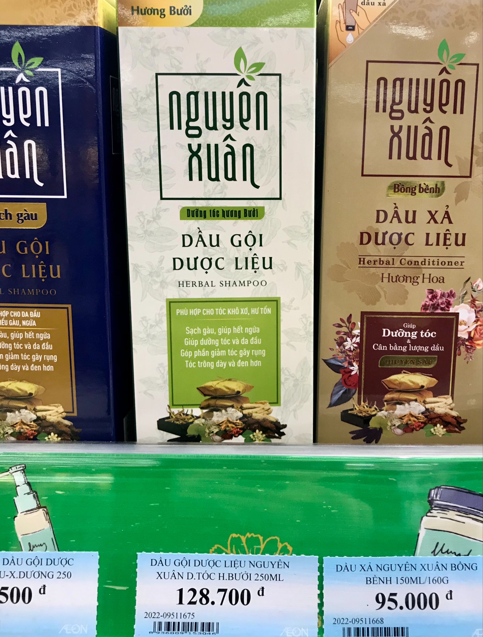 V&agrave;o Aeon Mall mới thấy: 85% quầy kệ l&agrave; h&agrave;ng Việt xịn, đẹp, gi&aacute; mềm, cứ thế n&agrave;y chẳng c&ograve;n thiết h&agrave;ng ngoại- Ảnh 12.