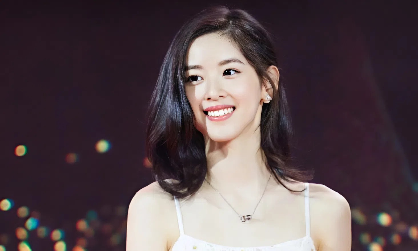 Tội nghiệp chưa: "Hot girl tr&agrave; sữa" tự dưng bị mắng khắp MXH v&igrave; c&aacute;ch dạy con &iacute;ch kỷ, v&agrave;i ng&agrave;y sau mới biết c&ocirc; bị oan!- Ảnh 1.