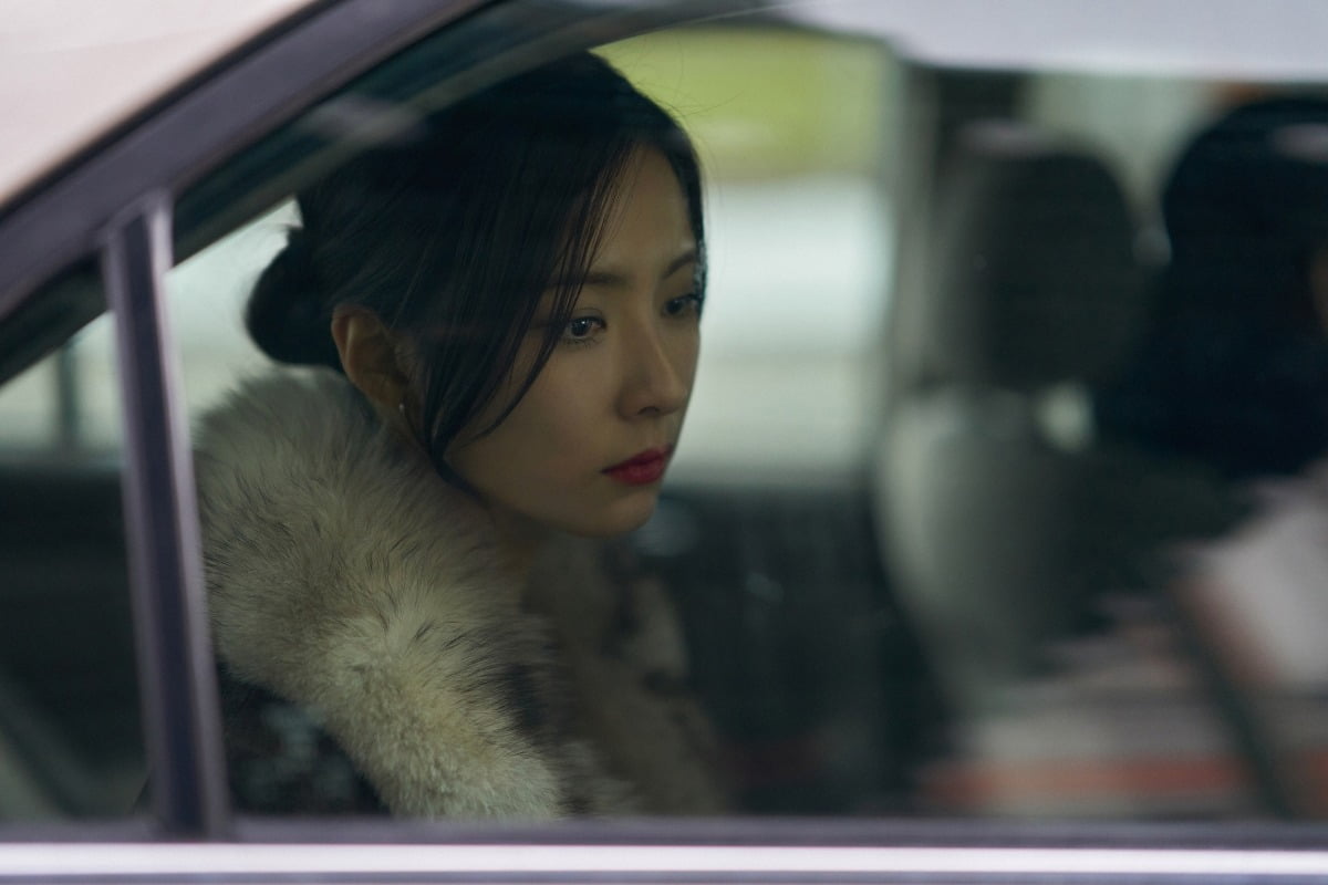 Kh&oacute; tin mỹ nh&acirc;n bị gh&eacute;t nhất H&agrave;n Quốc 20 năm trẻ m&atilde;i kh&ocirc;ng gi&agrave;, netizen c&agrave; khịa &ldquo;tại đơ n&ecirc;n mặt &iacute;t nếp nhăn&rdquo;- Ảnh 8.