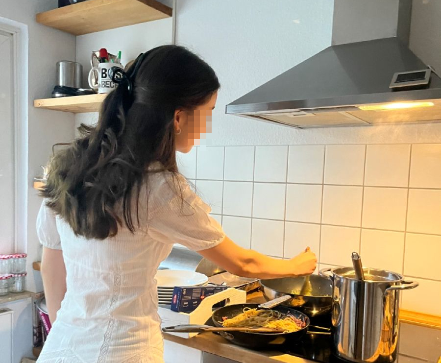 Bố mẹ v&agrave; con g&aacute;i c&ugrave;ng mắc ung thư gan, người mẹ quỳ kh&oacute;c: V&igrave; tiết kiệm, t&ocirc;i v&ocirc; t&igrave;nh "đầu độc" cả nh&agrave;- Ảnh 4.